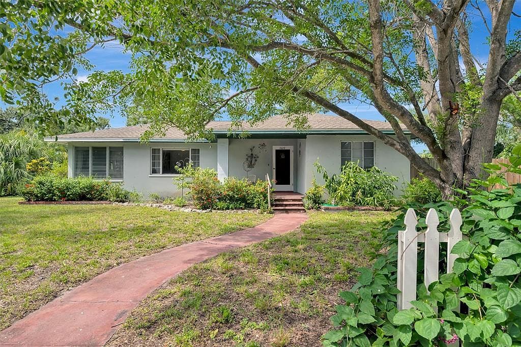 1622 18th Ave W Bradenton, FL 34205 - Thumbnail 2