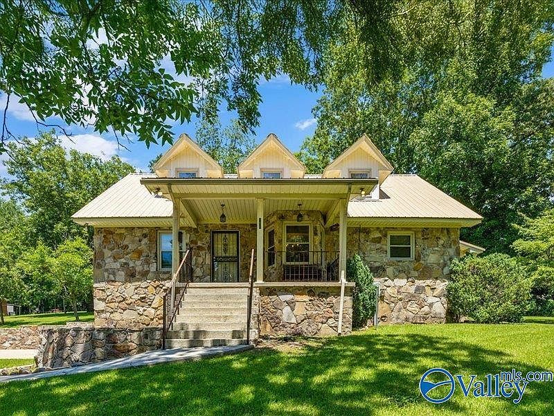 111 Spencer Dr Meridianville, AL 35759 | Single Family