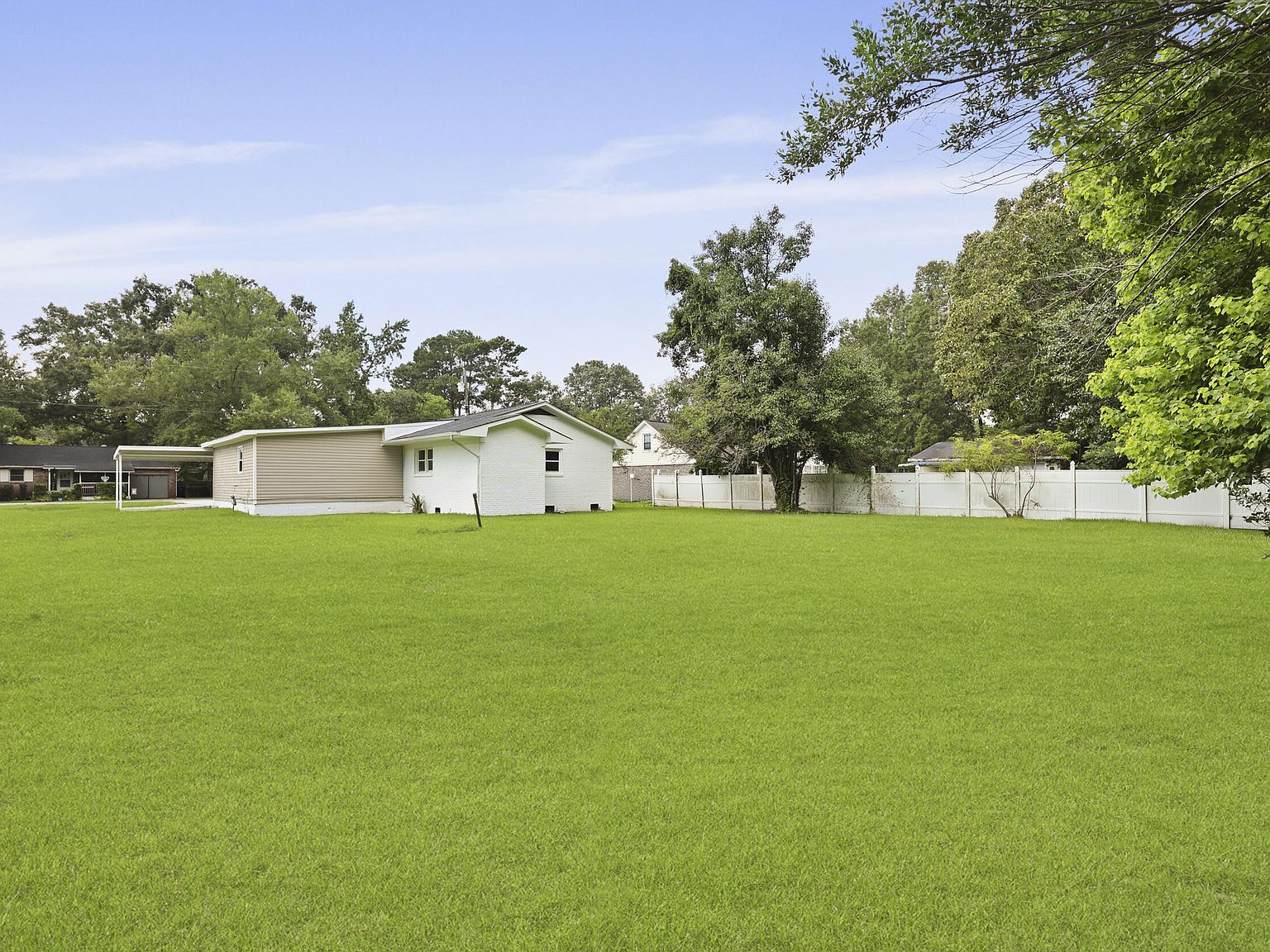 233 N Pandora Dr Goose Creek, SC 29445 - Thumbnail 2