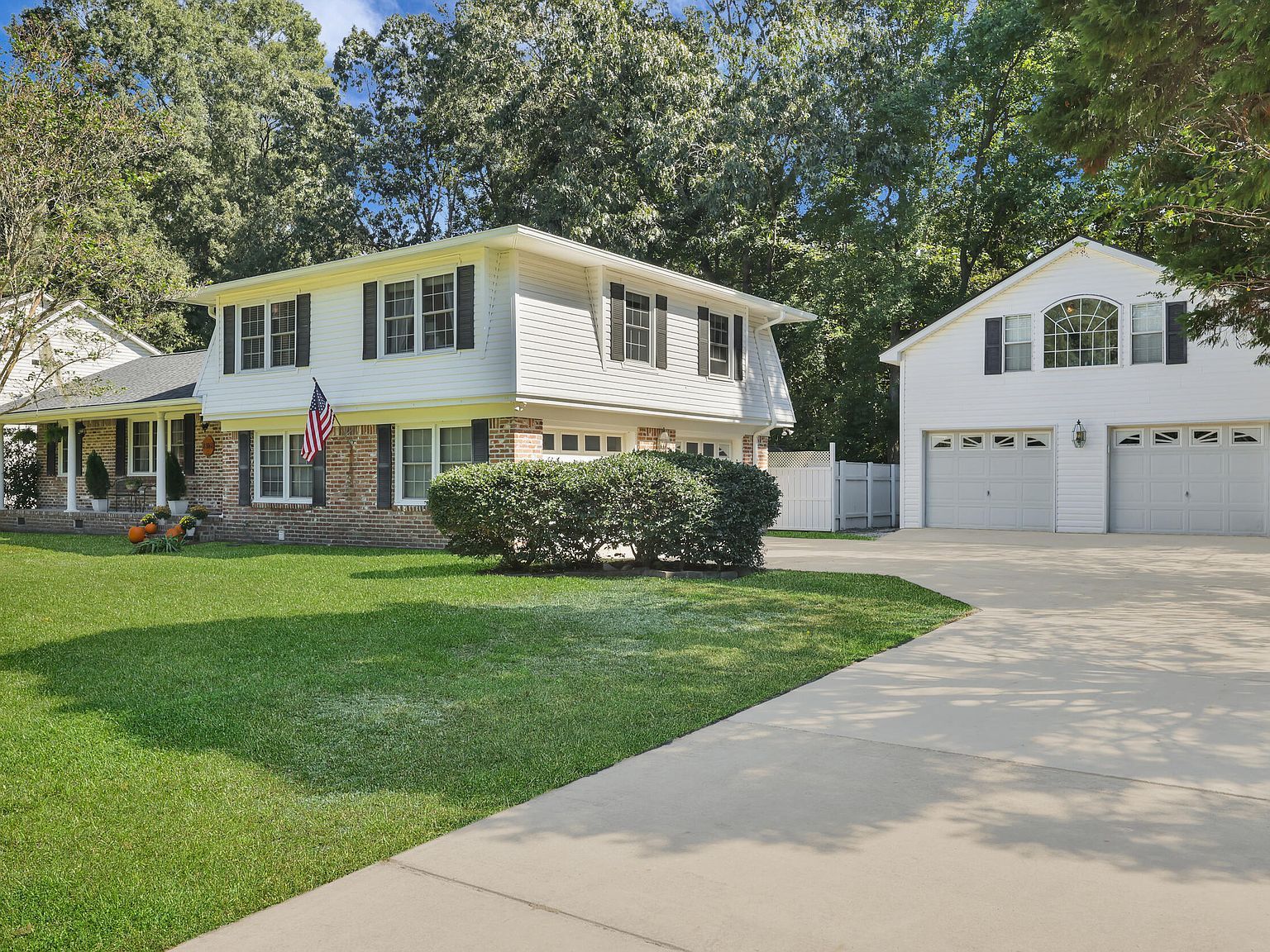 2362 Brevard Rd Charleston, SC 29414 - Thumbnail 2