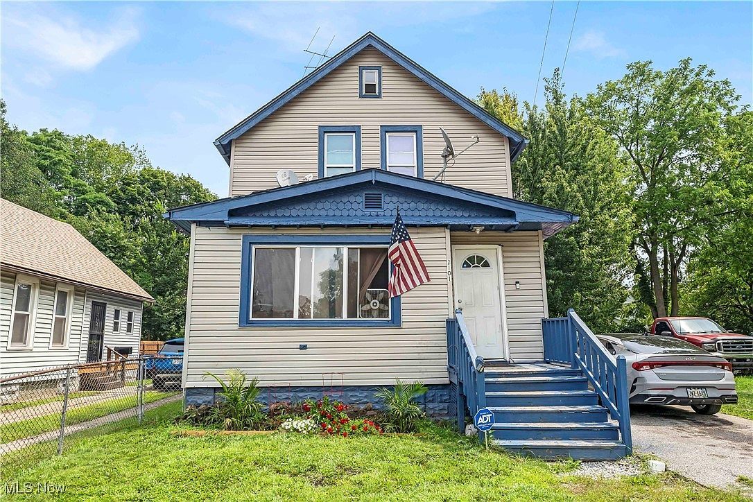 2101 W 95th St Cleveland, OH 44102 | Single Family