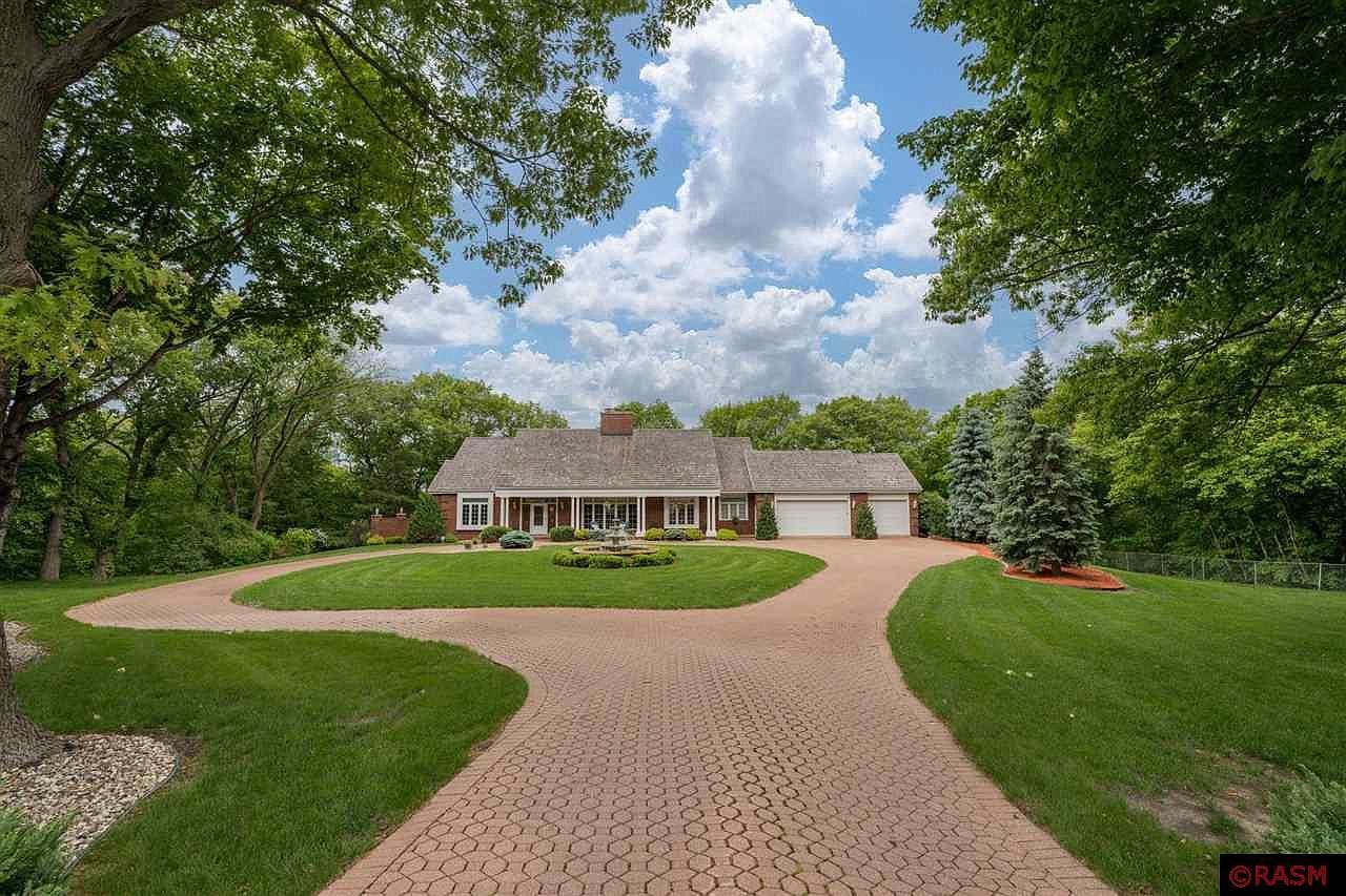 17 Oriole Pl North Mankato, MN 56003 - Thumbnail 2