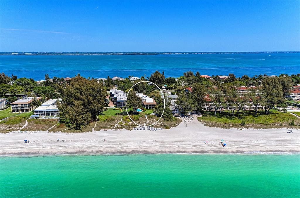 5125 Gulf Of Mexico Dr UNIT 7 Longboat Key, FL 34228 - Thumbnail 2
