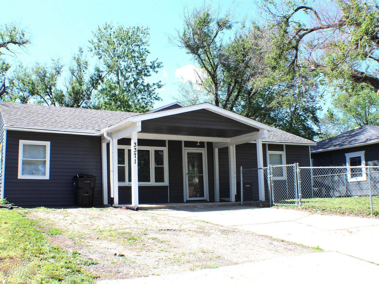 3371 SW Kirklawn Ave Topeka, KS 66611  | Single Family