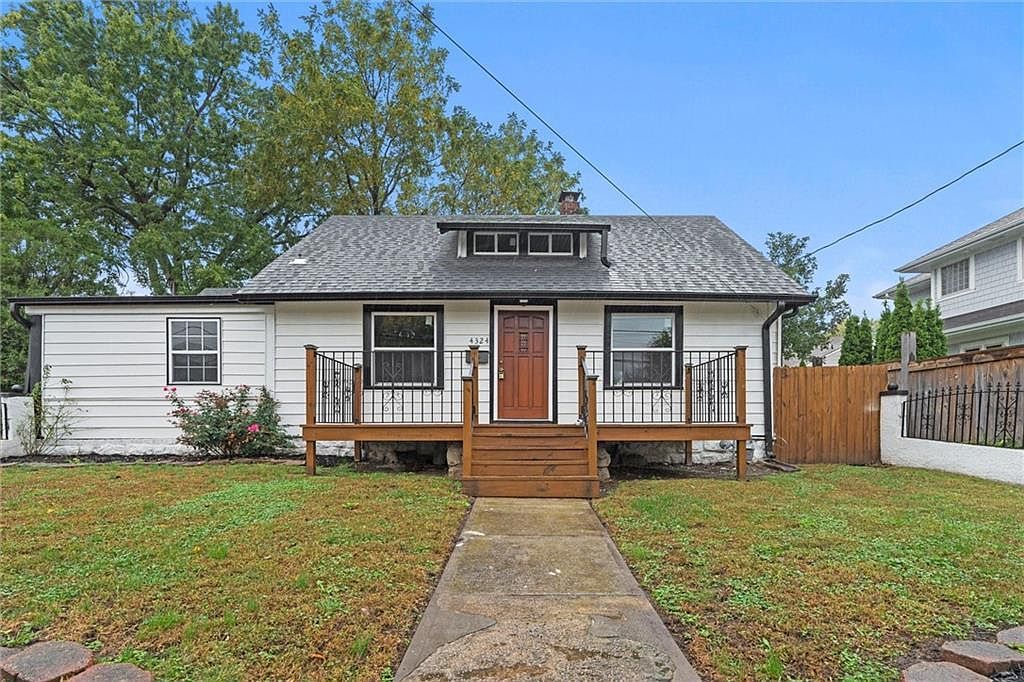 4324 Fisher St Kansas City, KS 66103 - Thumbnail 2