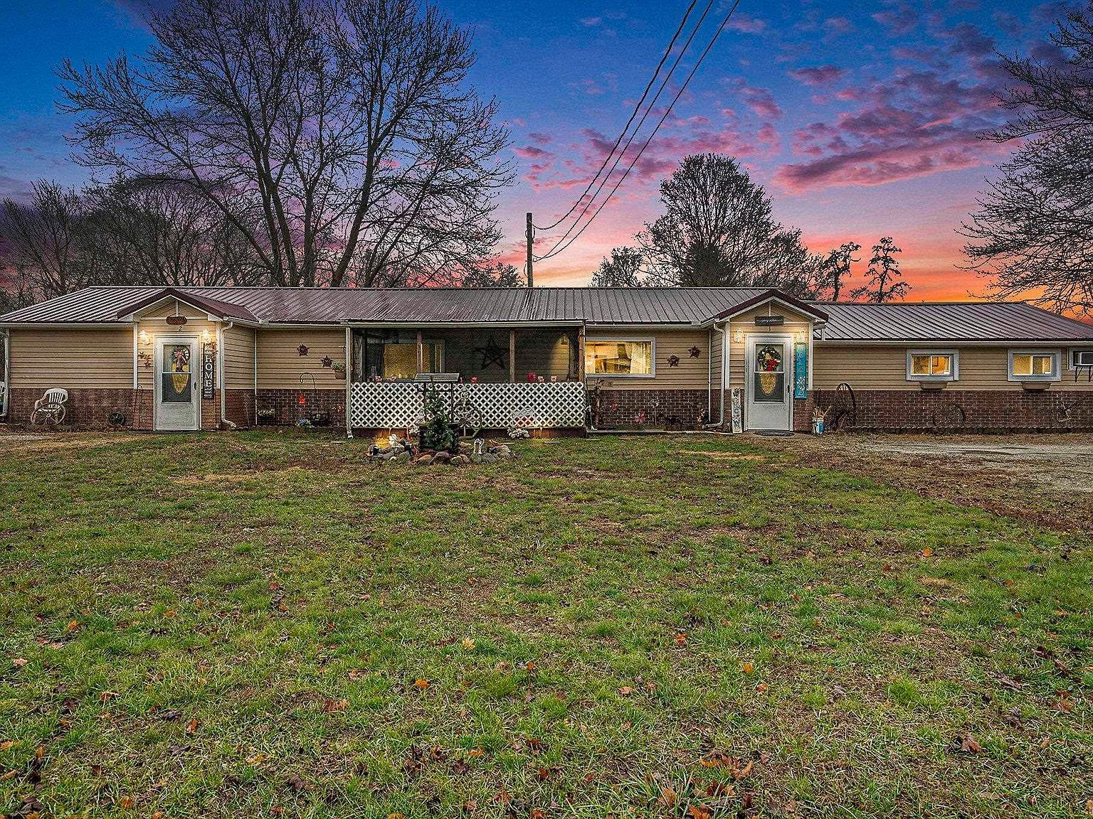 41 N Mill St Laketon, IN 46943 - Thumbnail 2