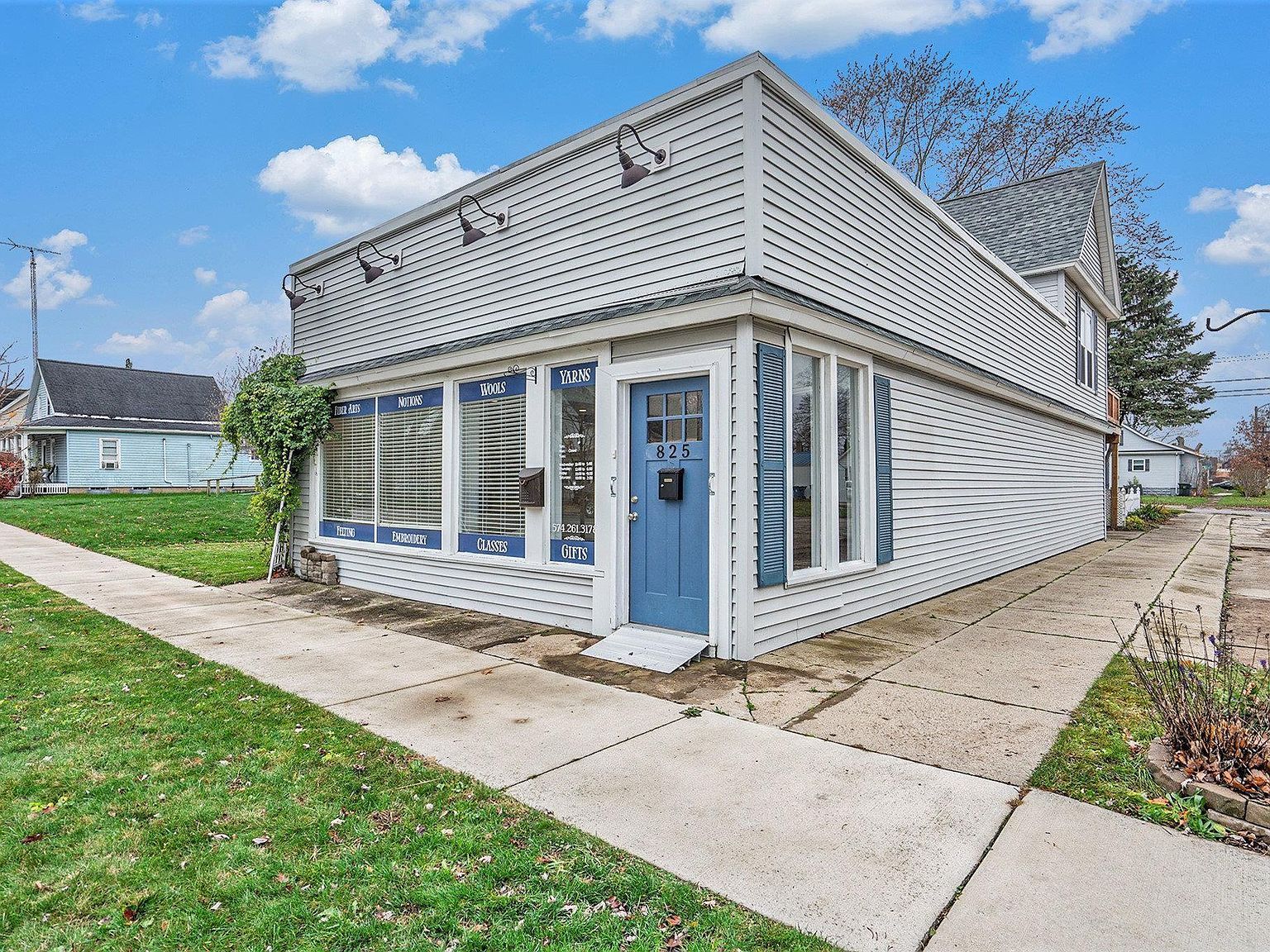 825 N Center St Plymouth, IN 46563 - Thumbnail 2