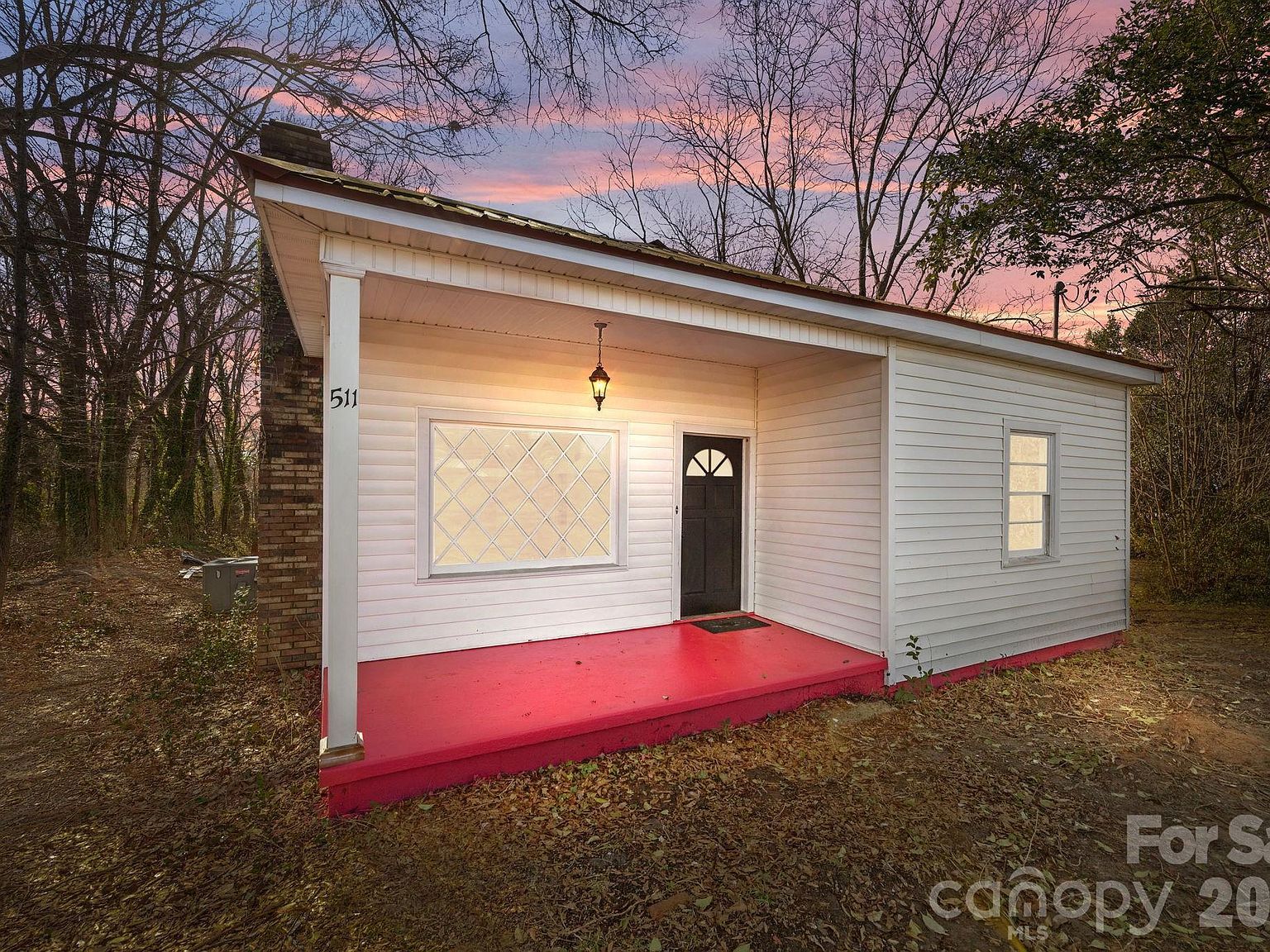 511 E Trade St Dallas, NC 28034  | Single Family