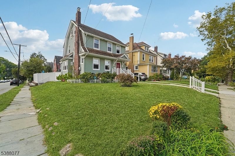 292 Montclair Ave Newark, NJ 07104 - Thumbnail 2