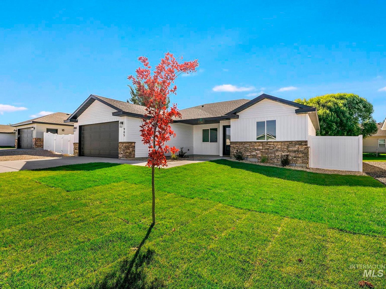 929 E 23rd Avenue Block LOT 13-4 Jerome, ID 83338 - Thumbnail 2