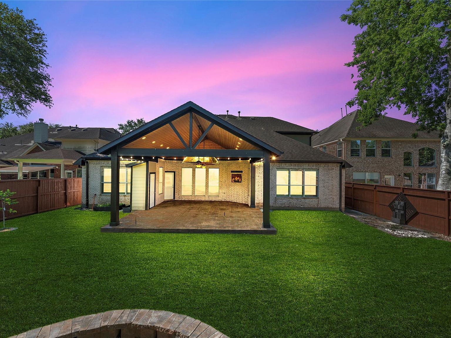 10315 Feldman Fls Missouri City, TX 77459 - Thumbnail 2