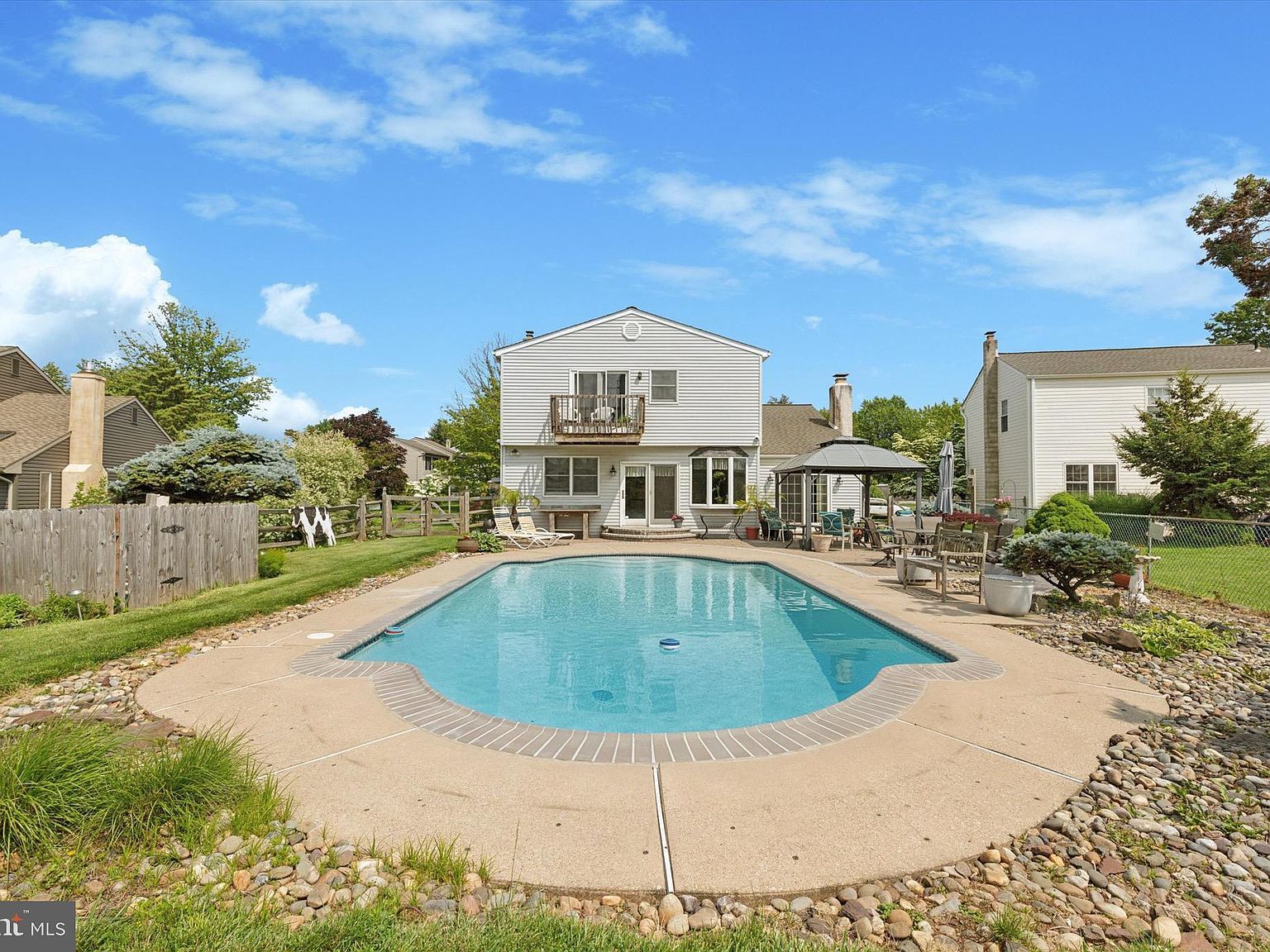 159 Hunt Dr Horsham, PA 19044 - Thumbnail 2