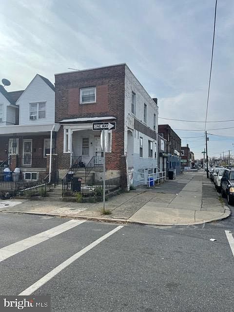 2500 S Hobson St Philadelphia, PA 19142 - Thumbnail 2