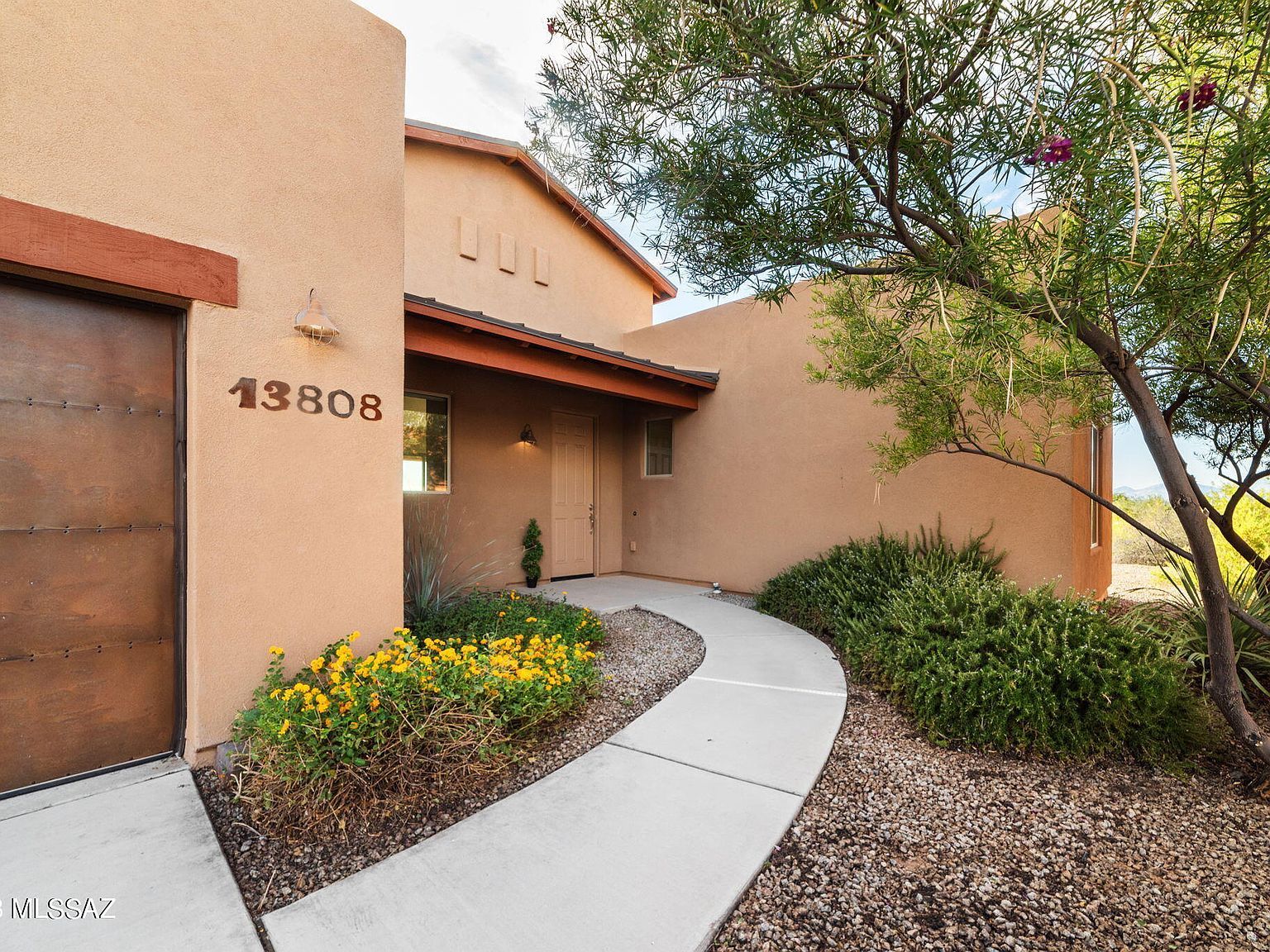 13808 E Langtry Ln Tucson, AZ 85747 - Thumbnail 2