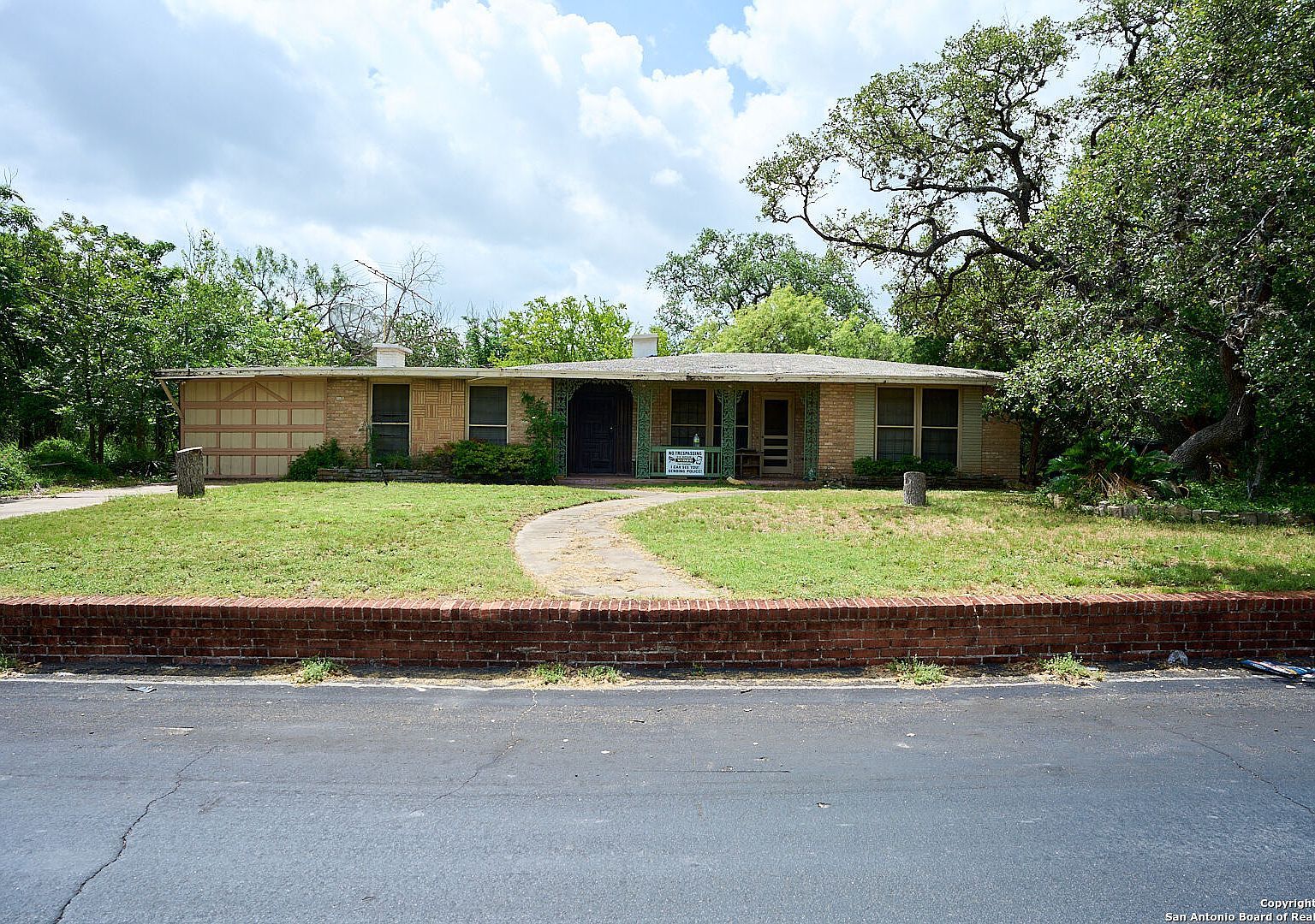 5400 Thistle Dr Leon Valley, TX 78238 - Thumbnail 2