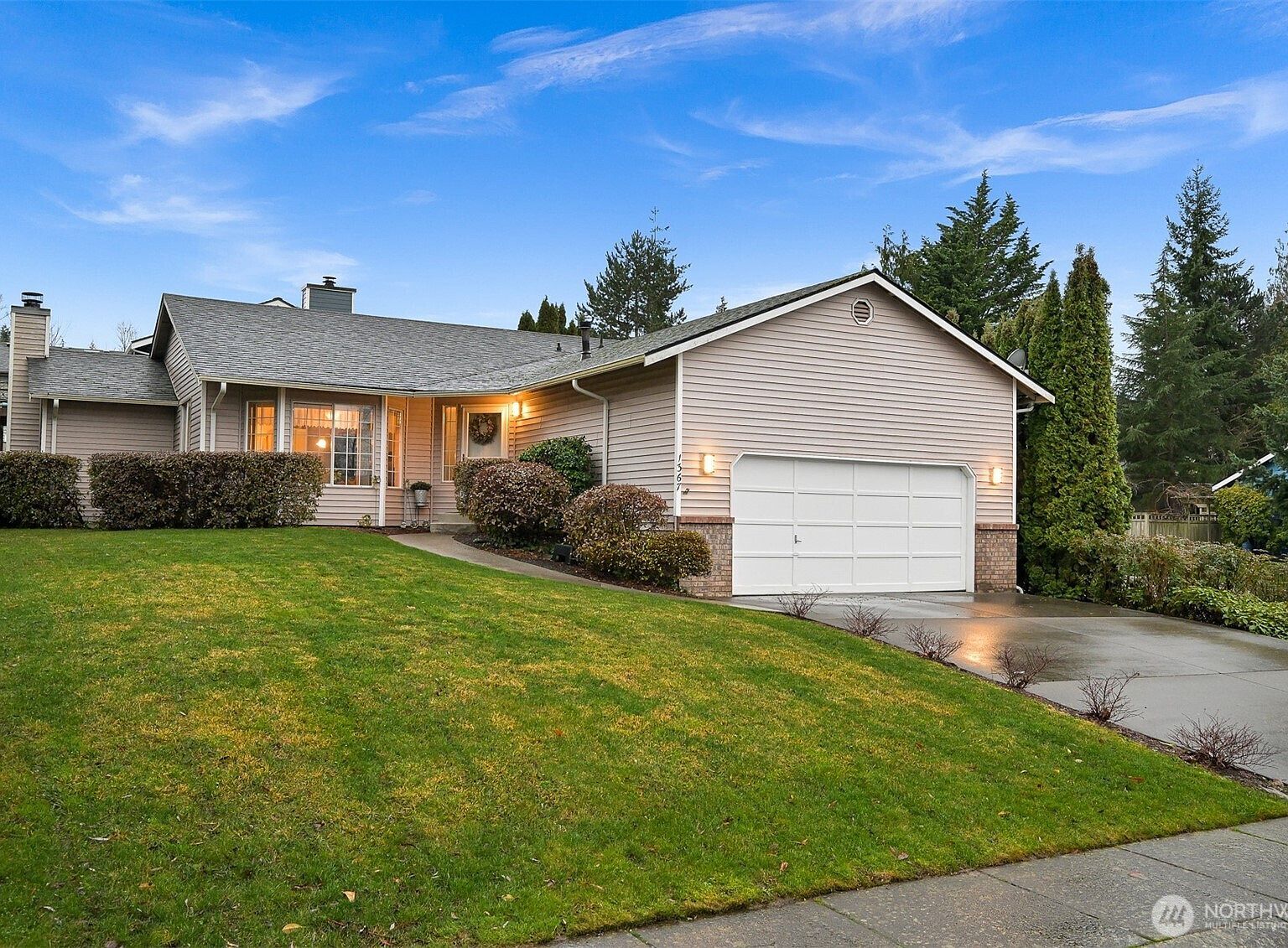 1367 Roma Rd Bellingham, WA 98226 - Thumbnail 2