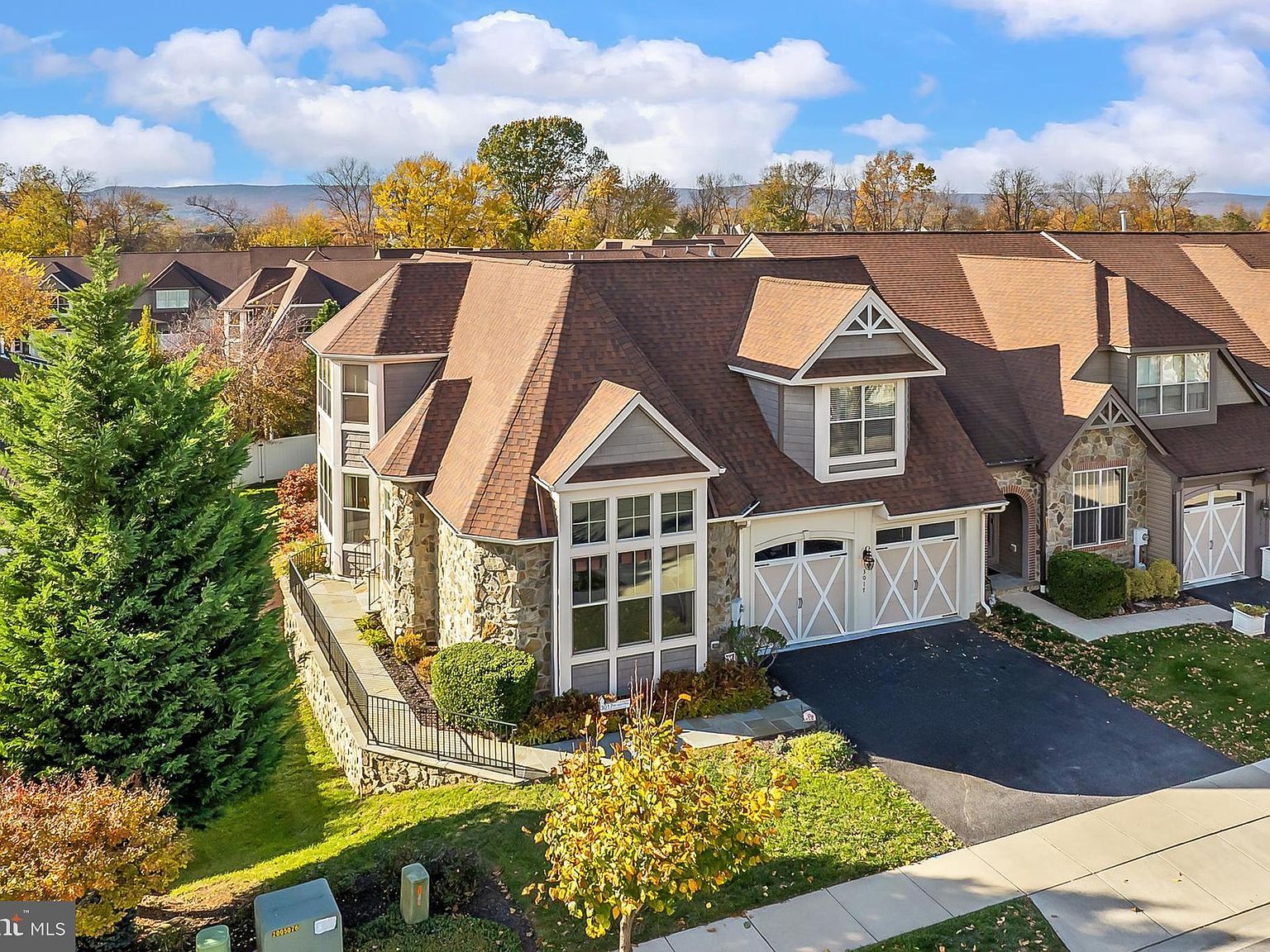 3017 Mill Island Pkwy Frederick, MD 21701 - Thumbnail 2