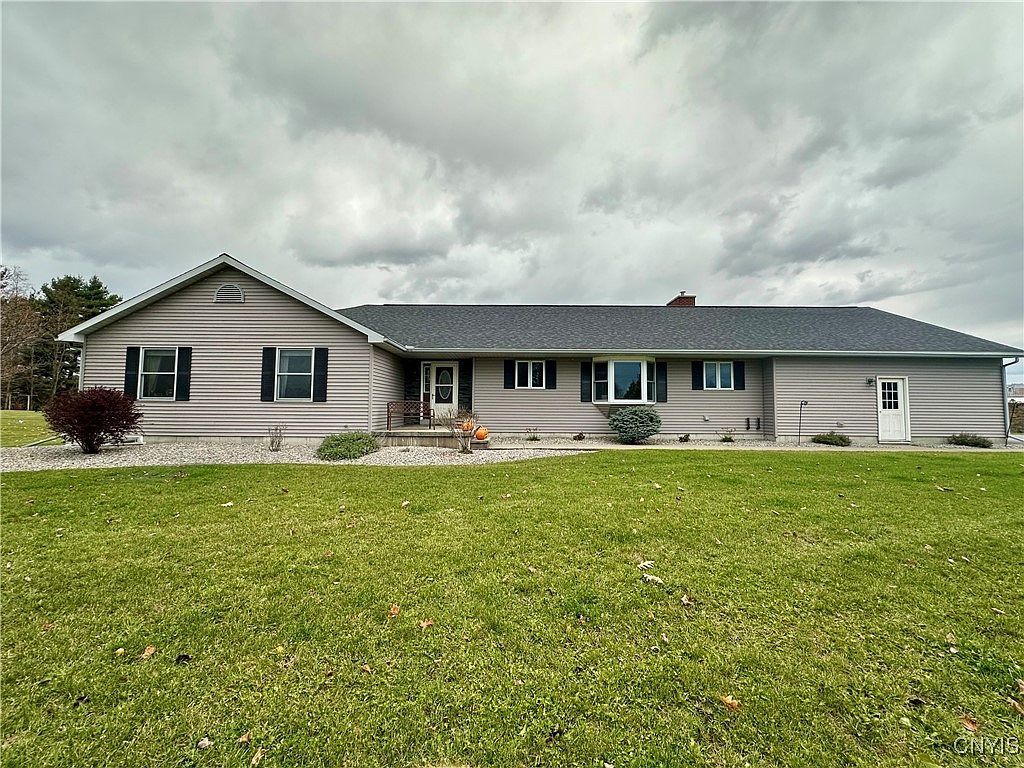 7413 Sanger Hill Rd Waterville, NY 13480 - Thumbnail 2