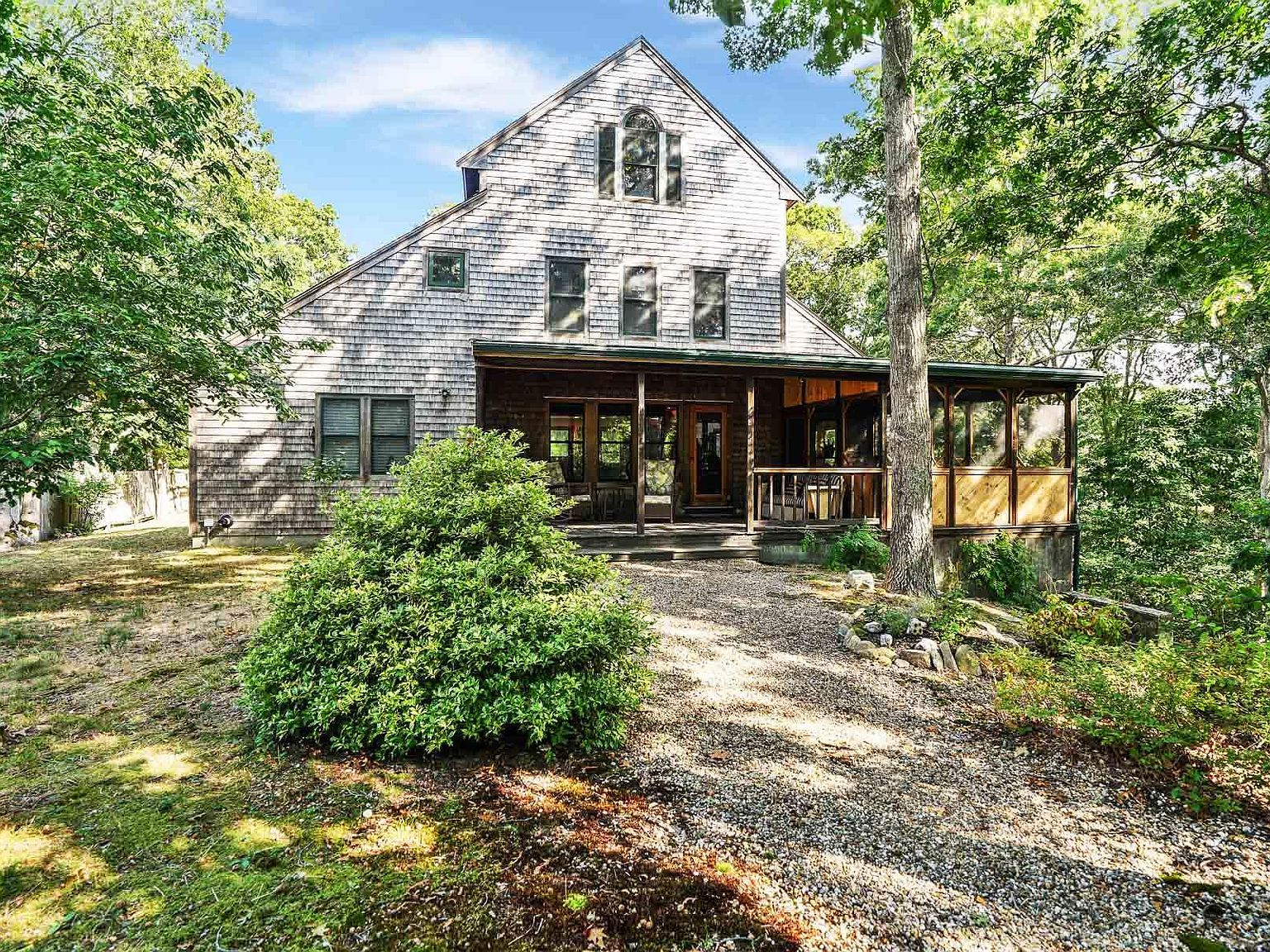 159 Lake St Tisbury, MA 02568 - Thumbnail 2