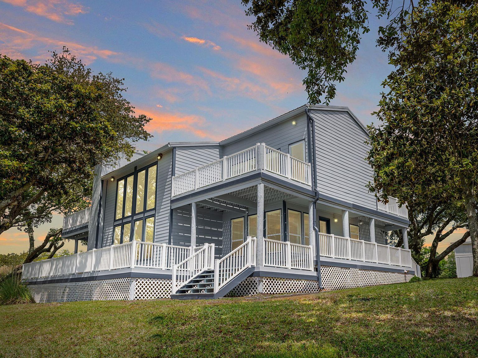 2062 Blue View Ct Navarre, FL 32566 - Thumbnail 2