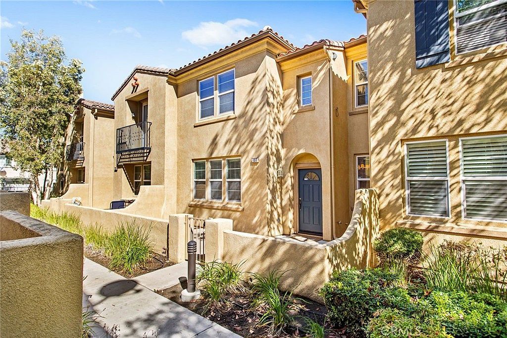 28410 Socorro St UNIT 137 Murrieta, CA 92563 - Thumbnail 2