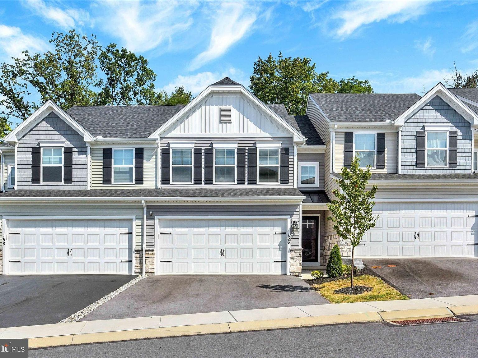 156 Emma Cir Harrisburg, PA 17112 - Thumbnail 2