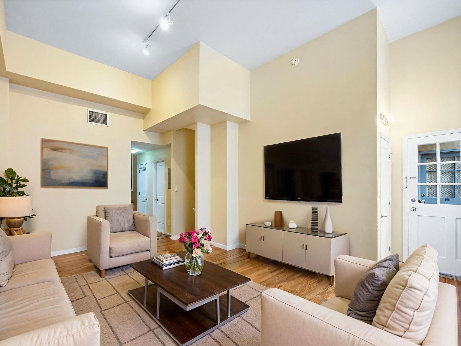 341 Monmouth St APT 104D Jersey City, NJ 07302 - Thumbnail 2