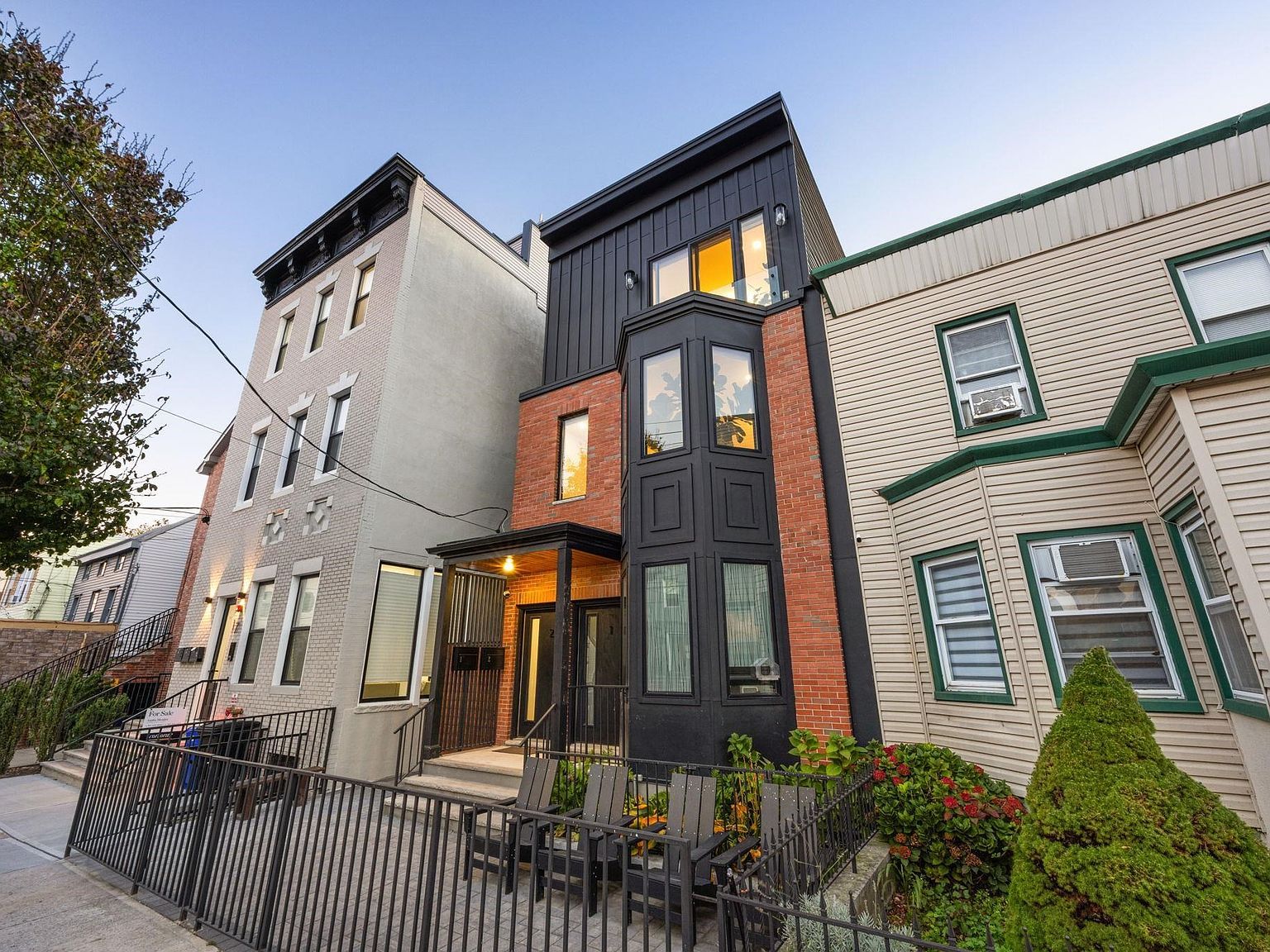 19 Leonard St Jersey City, NJ 07307 - Thumbnail 2