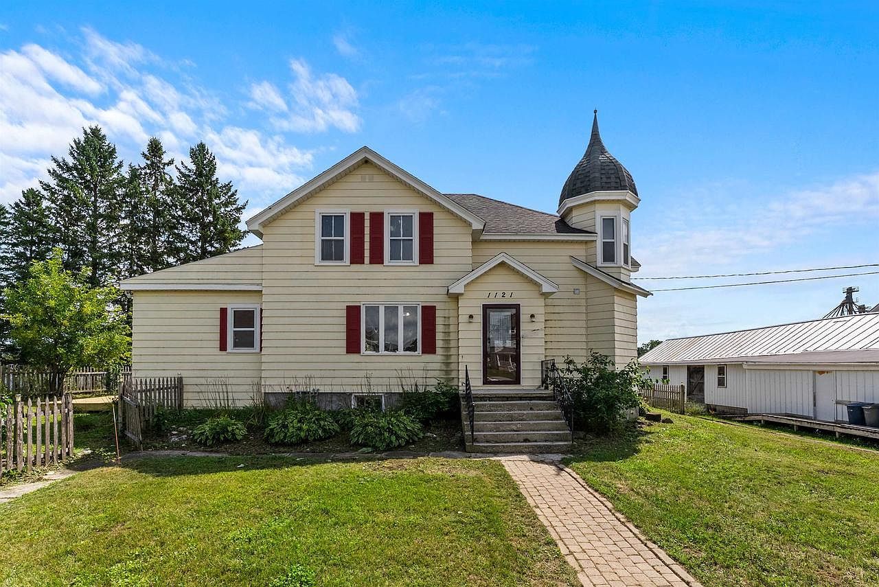 1121 Millersville Ave Howards Grove, WI 53083 - Thumbnail 2