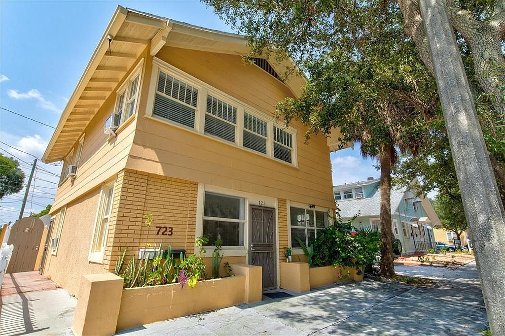 723 7th Ave N Saint Petersburg, FL 33701 - Thumbnail 2