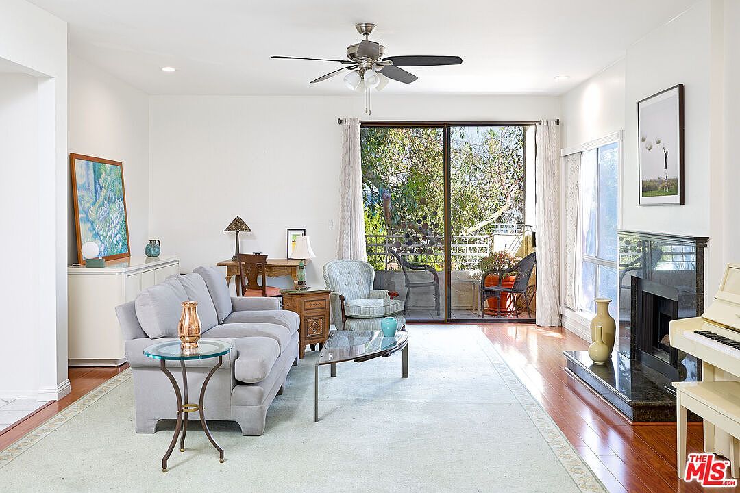 1209 Amherst Ave APT 201 Los Angeles, CA 90025 - Thumbnail 2