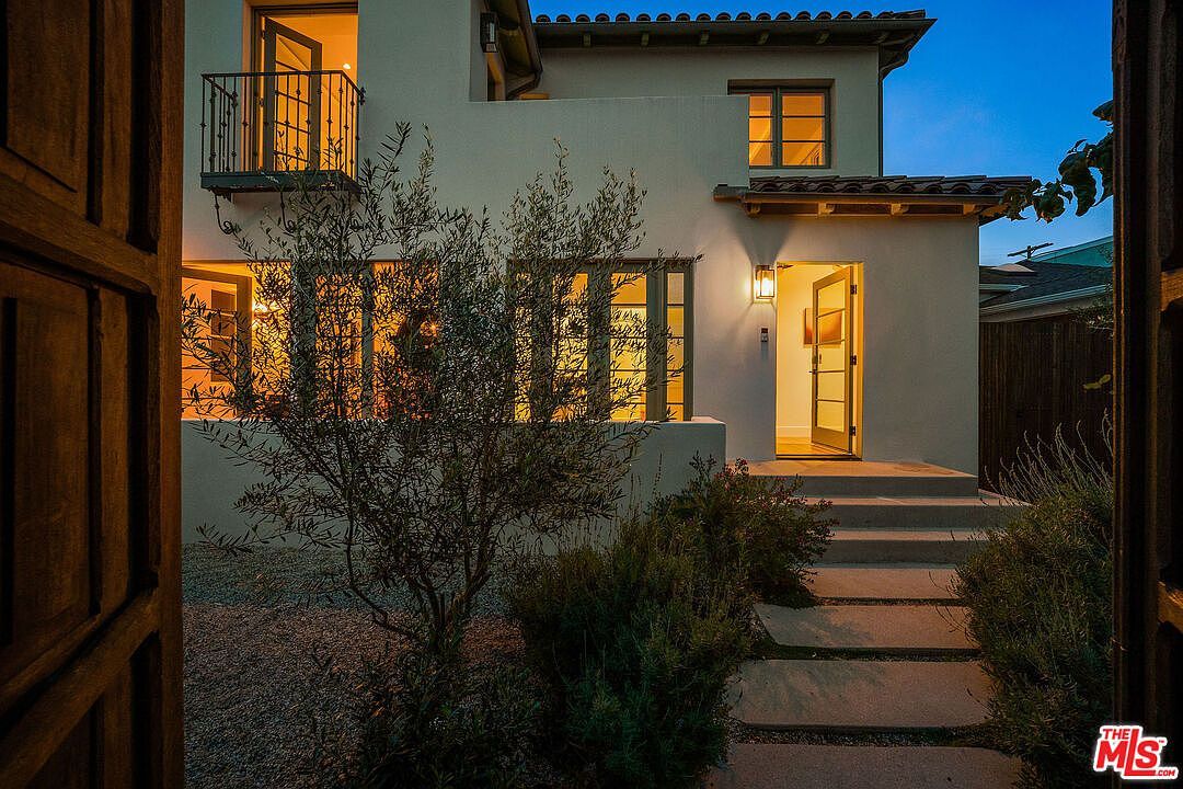 3128 Stanford Ave Marina Del Rey, CA 90292 - Thumbnail 2