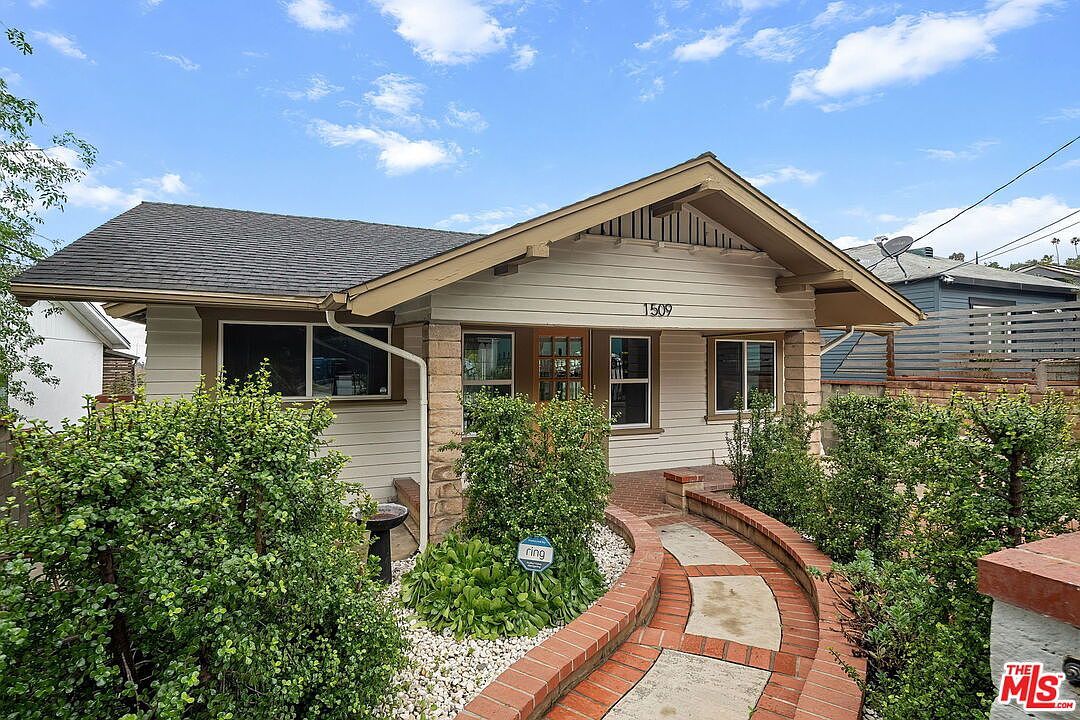 1509 N Avenue 56 Los Angeles, CA 90042 - Thumbnail 2