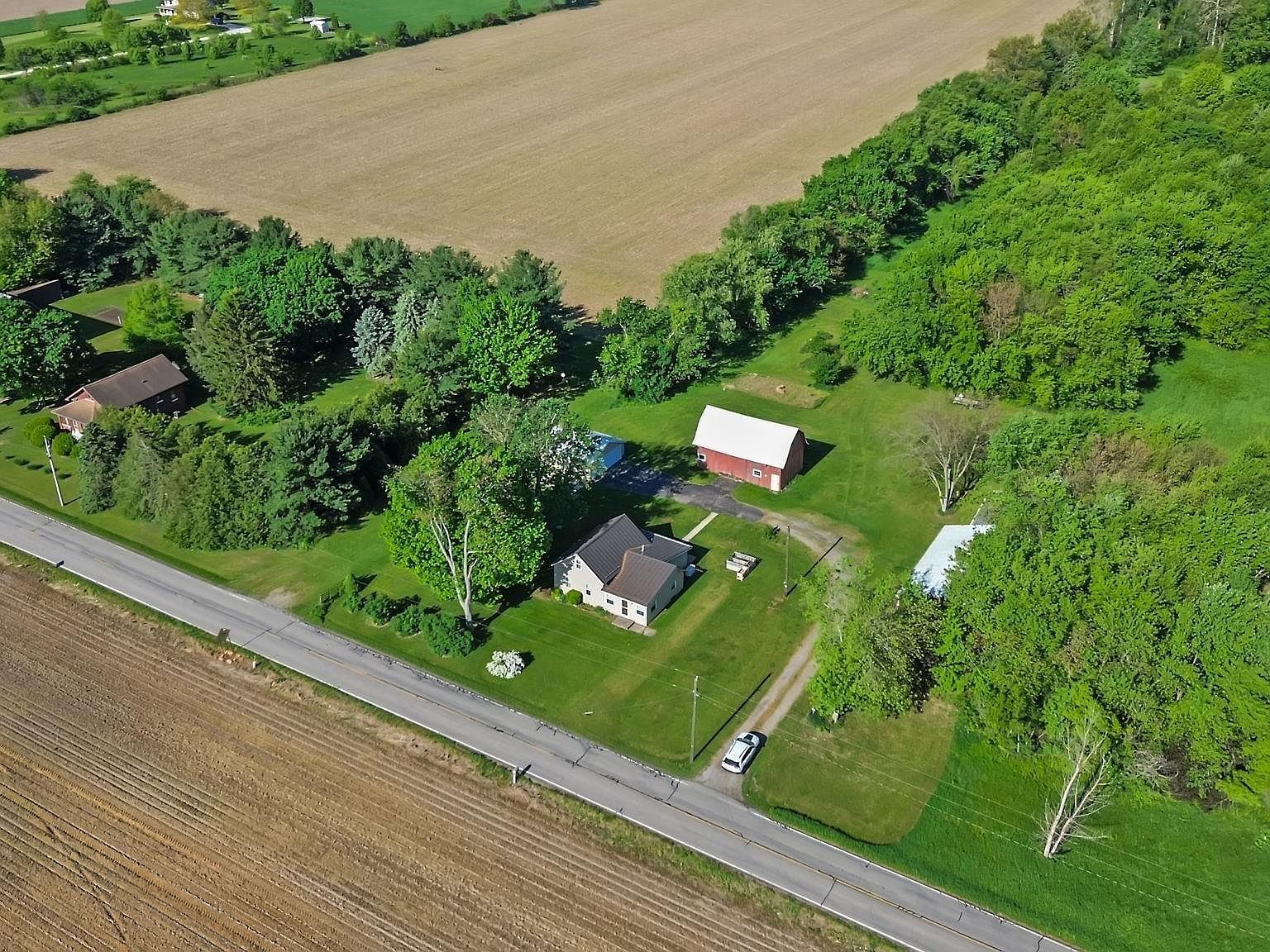 56611 Tulip Rd New Carlisle, IN 46552  | Single Family