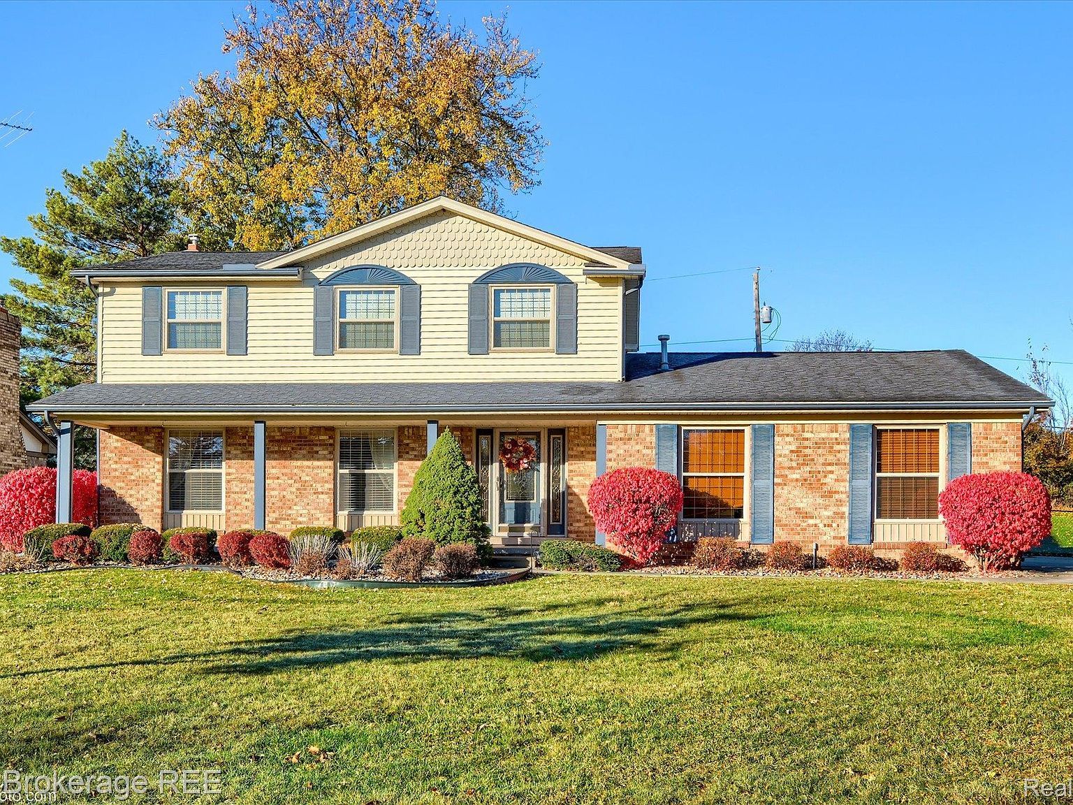 12882 Croftshire Dr Grand Blanc, MI 48439 - Thumbnail 2