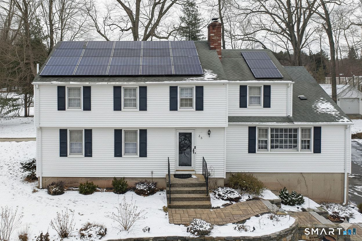 25 Hunter Ln Glastonbury, CT 06033 - Thumbnail 2