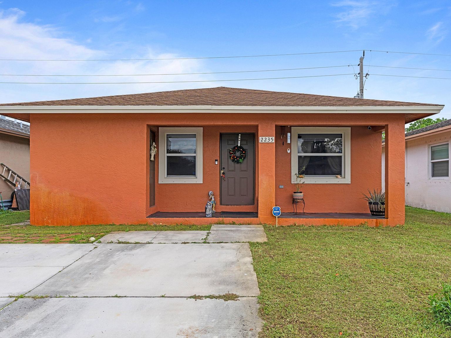2235 NW 25th Pl Oakland Park, FL 33311 - Thumbnail 2