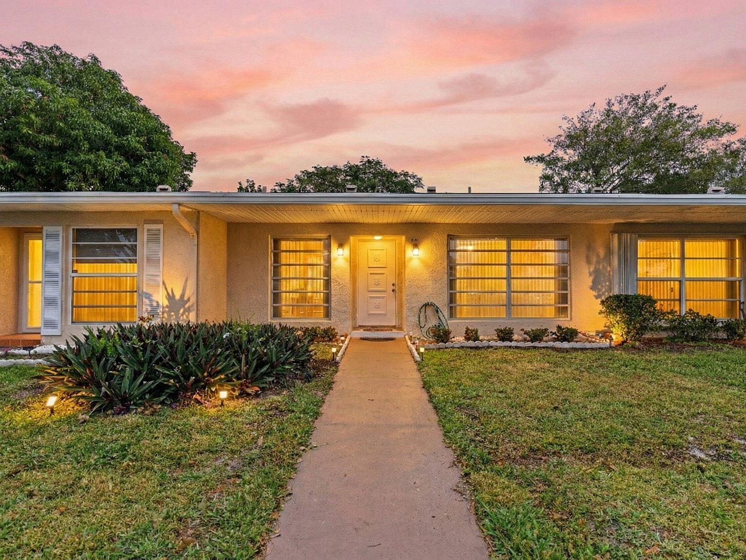 8555 Bella Vista Dr #86 Boca Raton, FL 33433, 33433