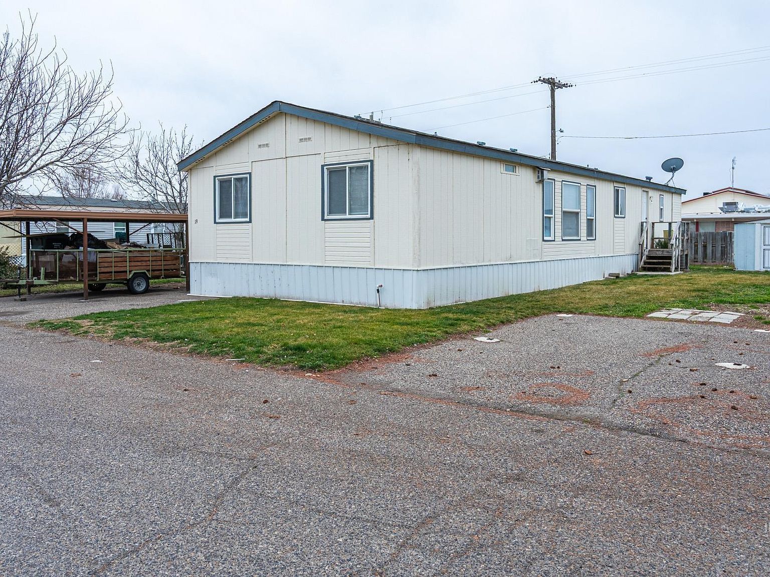 759 NW 8th St Unit 19 Ontario, OR 97914 - Thumbnail 2