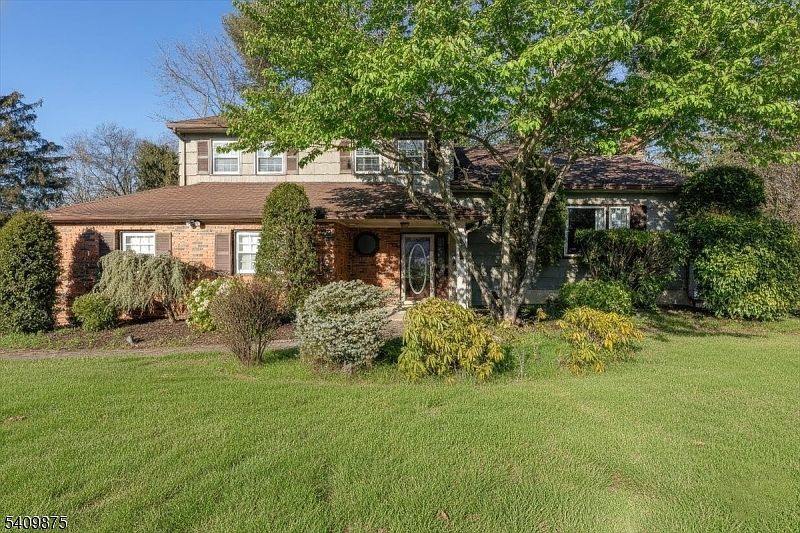 29 Manitou Cir Westfield, NJ 07090 - Thumbnail 2