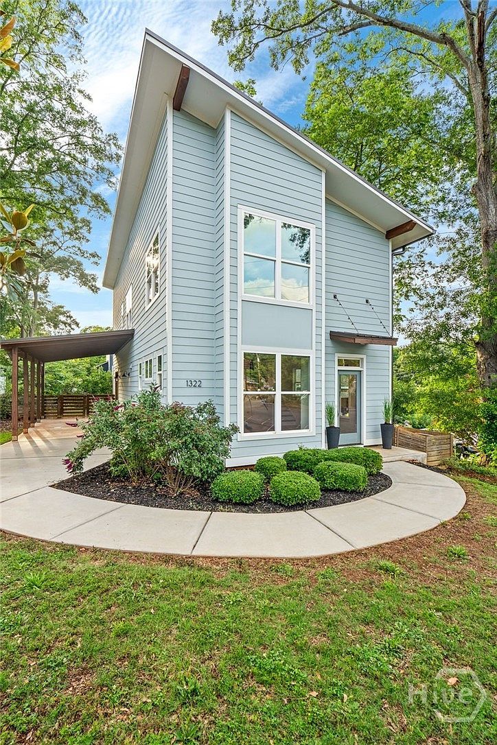 1322 W Hancock Ave Athens, GA 30606, 30606