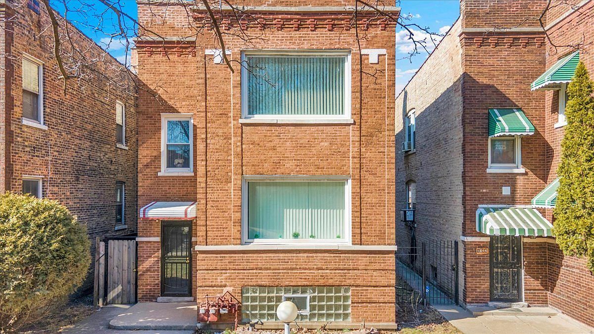 1640 N Linder Ave Chicago, IL 60639  | Multi Family