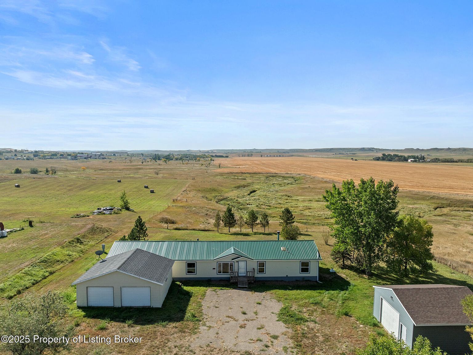 12682 23rd St NW Watford City, ND 58854 - Thumbnail 2
