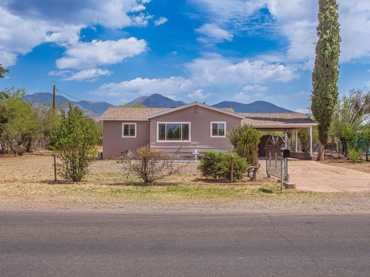 208 Hereford Rd Bisbee, AZ 85603 - Thumbnail 2