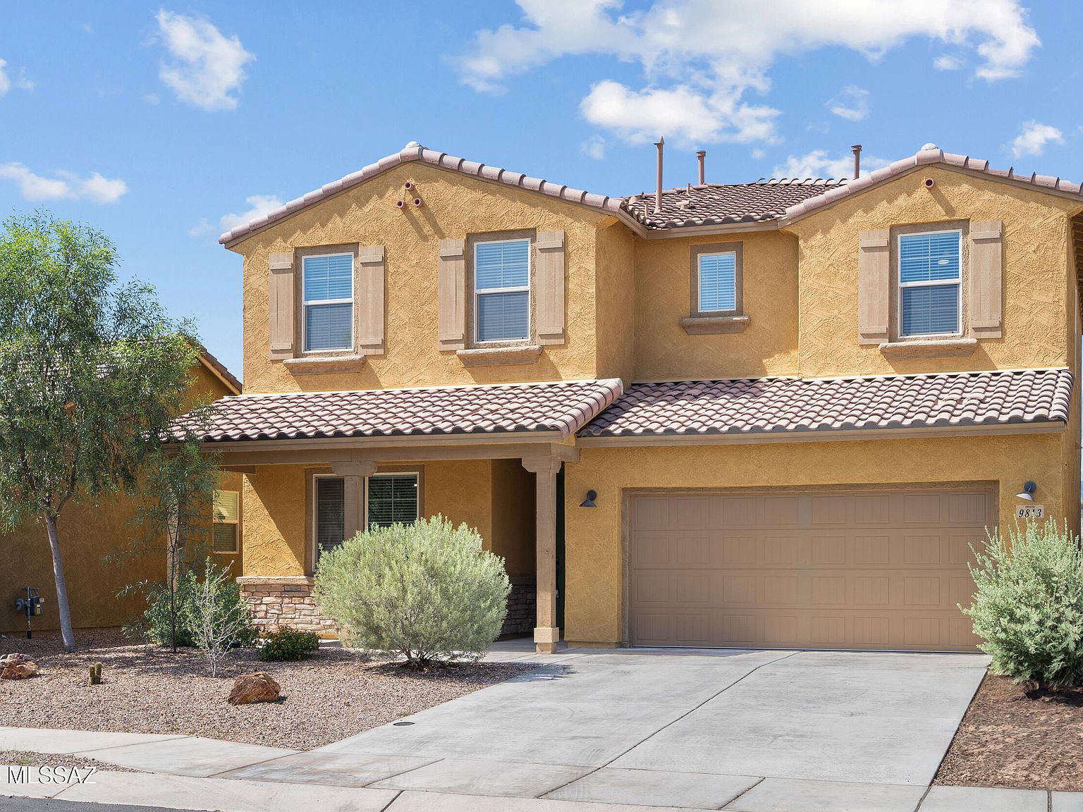 9813 E Miller Peak Trl Tucson, AZ 85747 - Thumbnail 2