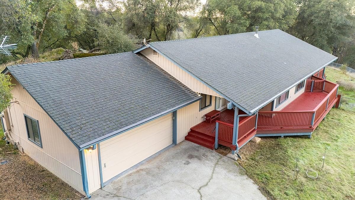 19617 Victoria Dr Grass Valley, CA 95949 - Thumbnail 2