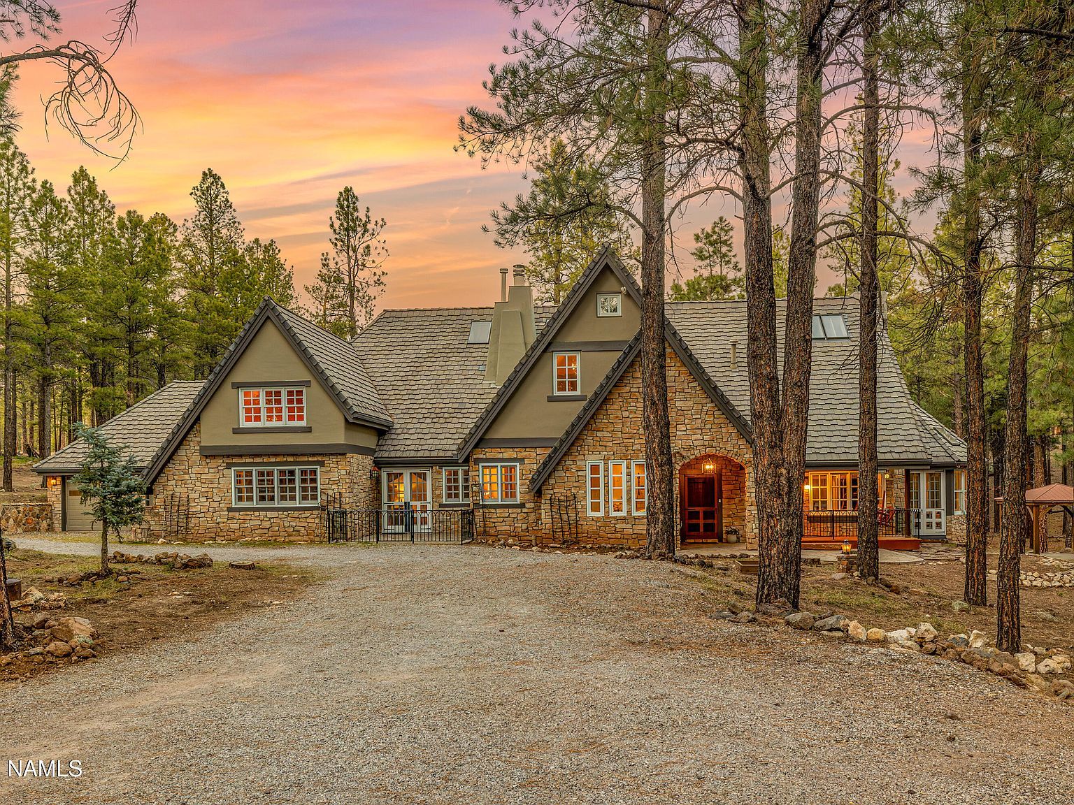 2750 W Forest Hills Dr Flagstaff, AZ 86001 - Thumbnail 2