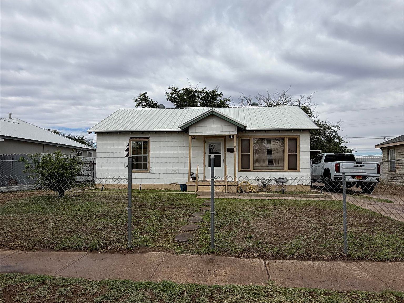 1217 S Selman St Hobbs, NM 88240  | Single Family