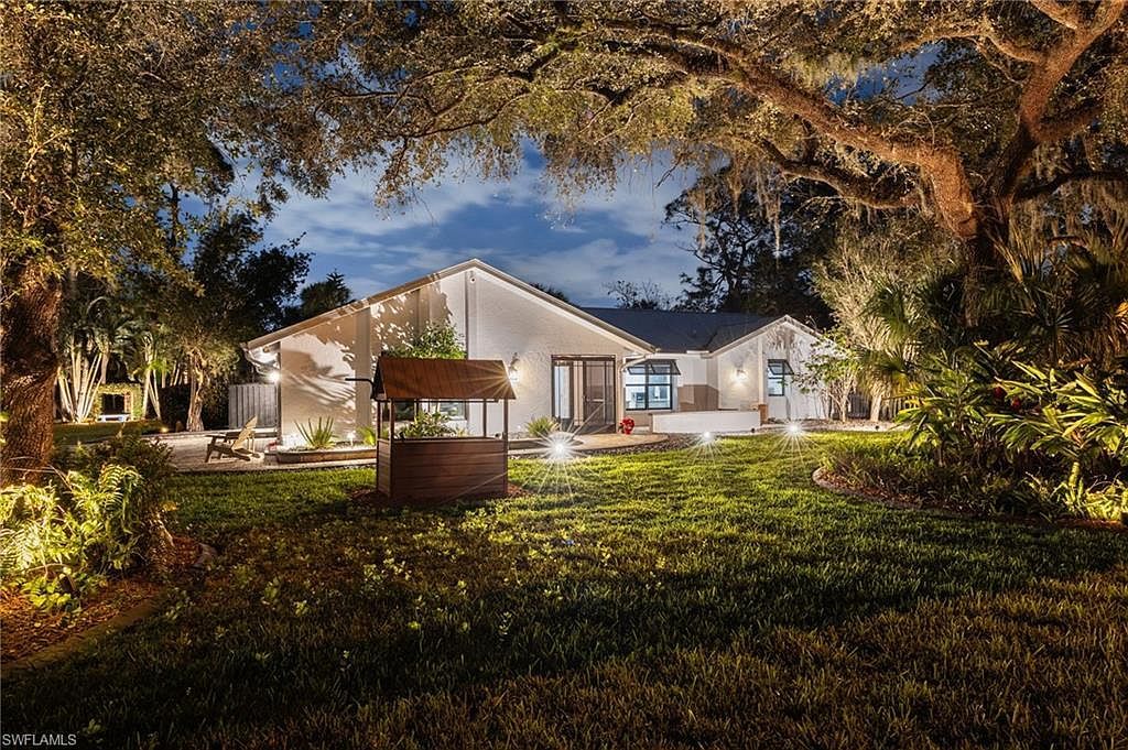 15630 Roberts Ln Fort Myers, FL 33908 - Thumbnail 2