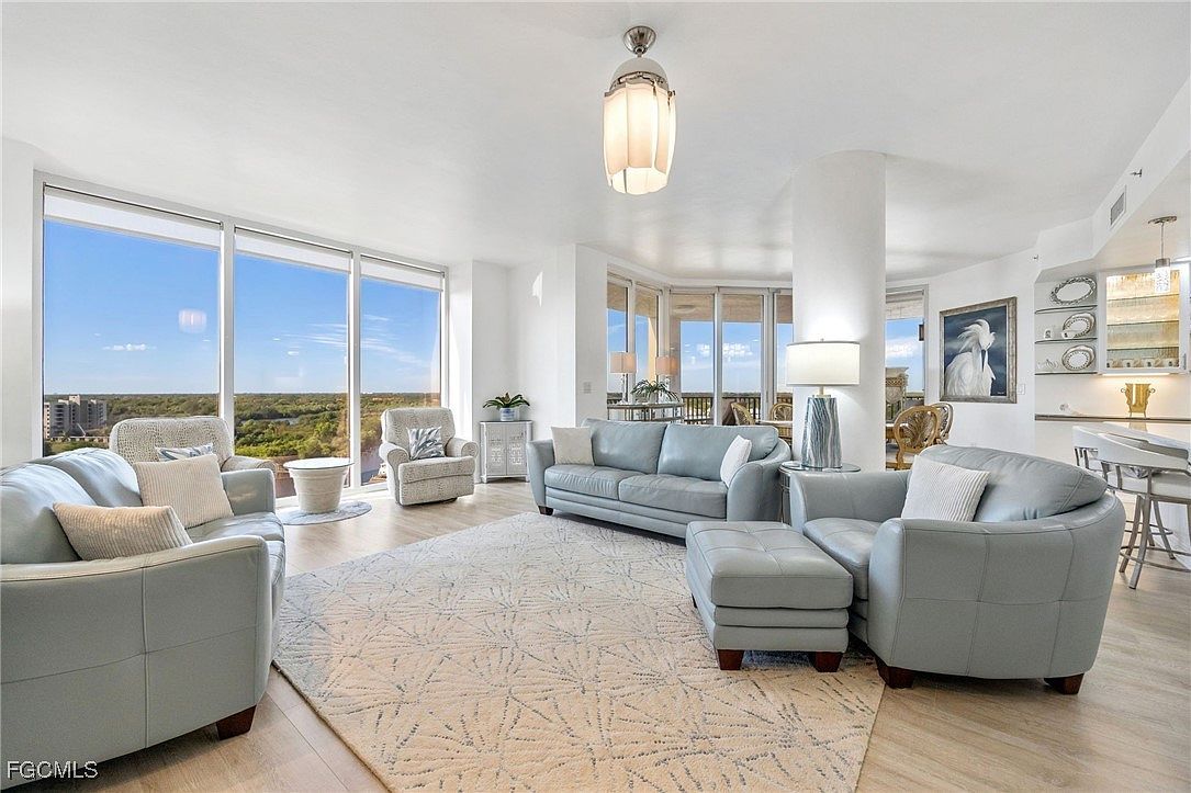 3426 Hancock Bridge Pkwy APT 1008 North Fort Myers, FL 33903 - Thumbnail 2